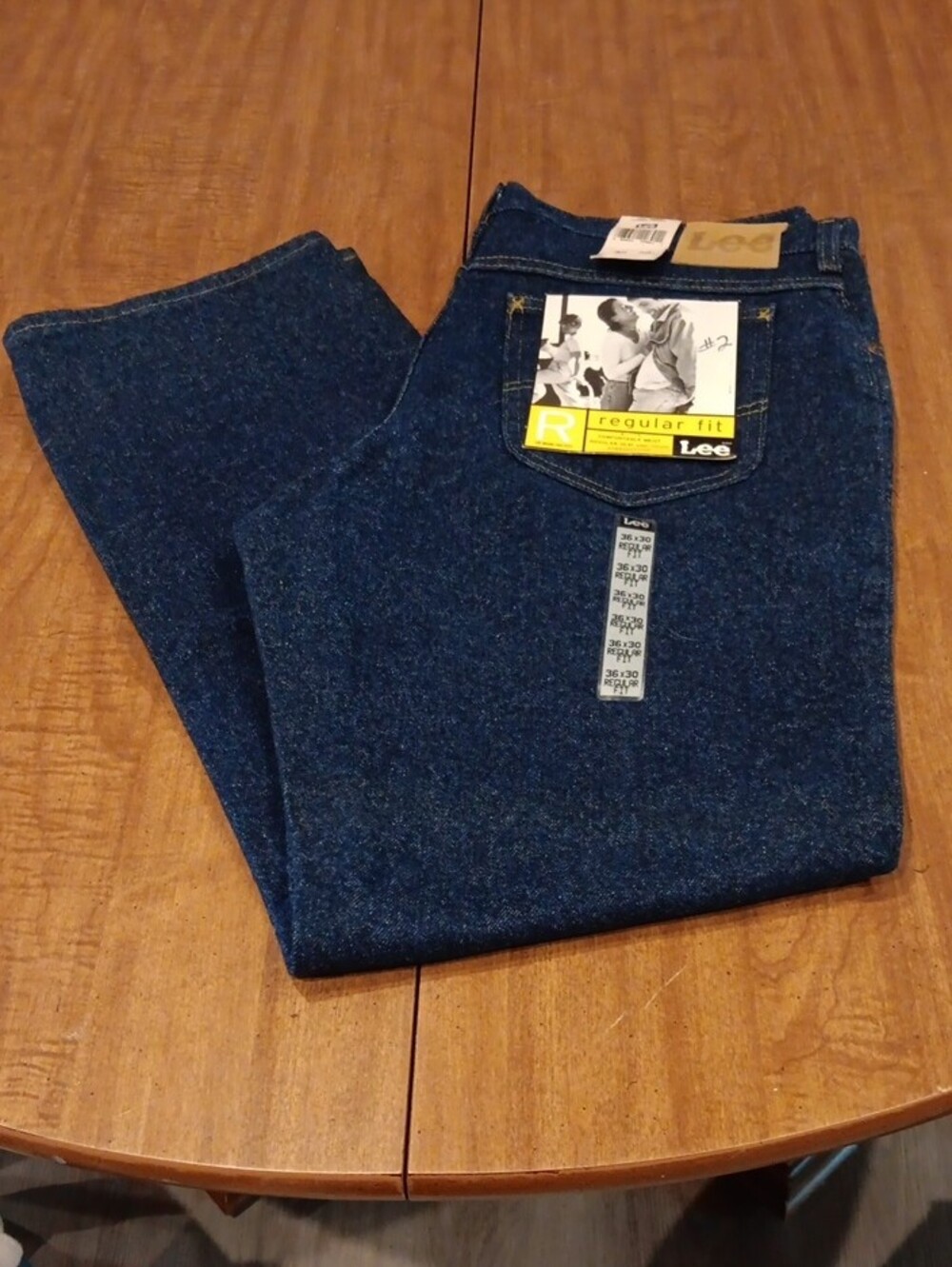 Lee Men's Regular Fit Dark Blue Denim Jeans - Picture 2 of 5